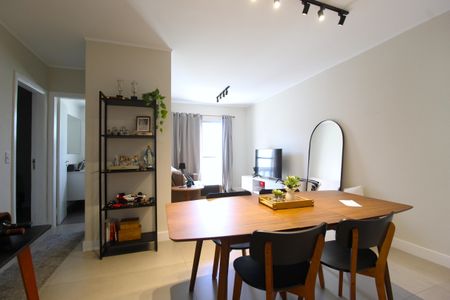 Sala de apartamento para alugar com 2 quartos, 70m² em Vila Olímpia, São Paulo