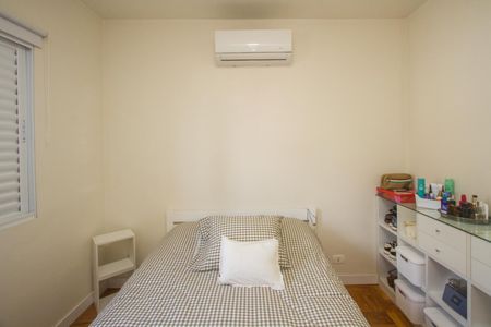 Casa para alugar com 150m², 2 quartos e 2 vagasSuíte