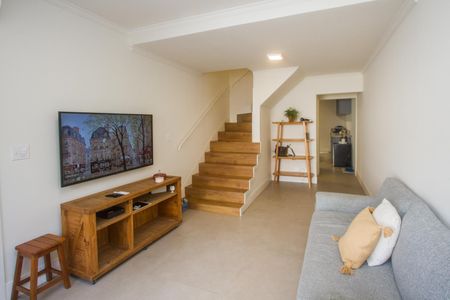 Casa à venda com 2 quartos, 150m² em Santo Amaro, São Paulo