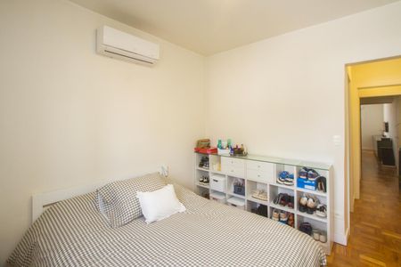 Casa para alugar com 150m², 2 quartos e 2 vagasSuíte