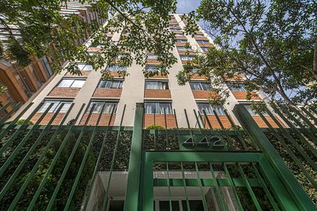 Apartamento para alugar com 121m², 2 quartos e 2 vagasFachada