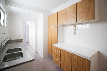 Apartamento para alugar com 85m², 2 quartos e 1 vagaCozinha