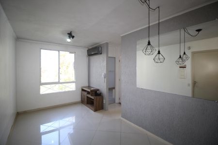 Sala de apartamento à venda com 2 quartos, 45m² em Protásio Alves, Porto Alegre