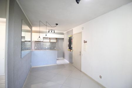 Sala de apartamento à venda com 2 quartos, 45m² em Protásio Alves, Porto Alegre