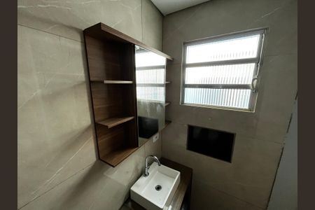 Casa à venda com 499m², 5 quartos e 8 vagasBanheiro da Suíte 1