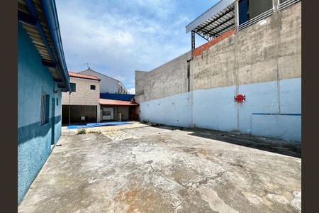 Casa à venda com 499m², 5 quartos e 8 vagasQuintal