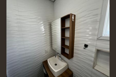 Casa à venda com 499m², 5 quartos e 8 vagasBanheiro da Suíte 3