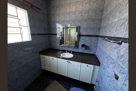 Casa à venda com 499m², 5 quartos e 8 vagasBanheiro