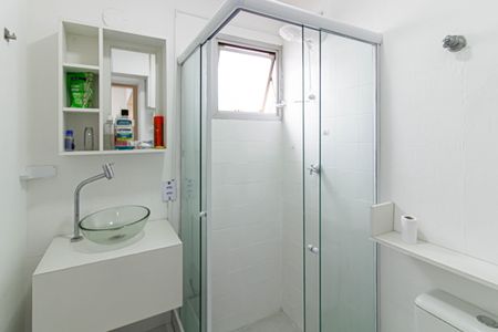 Banheiro de apartamento à venda com 2 quartos, 115m² em Perdizes, São Paulo