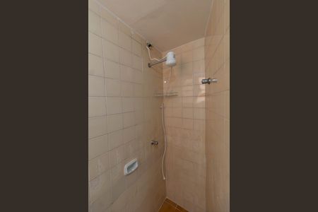 Studio para alugar com 47m², 1 quarto e sem vaga Studio para alugar com 47m², 1 quarto e sem vagaBanheiro social