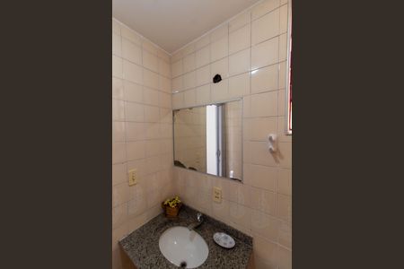 Studio para alugar com 47m², 1 quarto e sem vaga Studio para alugar com 47m², 1 quarto e sem vagaBanheiro social