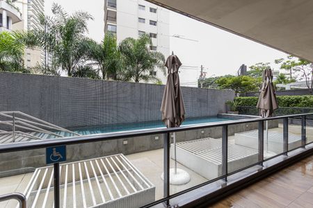 Apartamento para alugar com 52m², 1 quarto e 1 vagaÁrea comum - Piscina