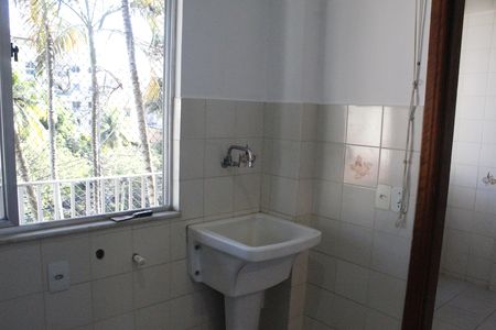 Apartamento para alugar com 100m², 2 quartos e 1 vagaÁrea de Serviço