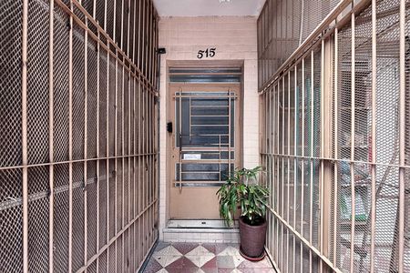 Apartamento para alugar com 56m², 2 quartos e sem vagaEntrada