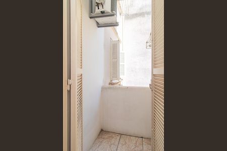 Quarto 1 de apartamento para alugar com 2 quartos, 56m² em Cidade Baixa, Porto Alegre