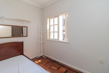 Quarto 2 de apartamento para alugar com 2 quartos, 56m² em Cidade Baixa, Porto Alegre