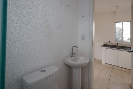 Banheiro de apartamento para alugar com 1 quarto, 35m² em Vila Gustavo, São Paulo
