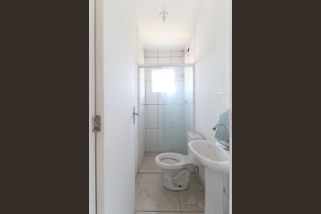 Banheiro de apartamento para alugar com 1 quarto, 35m² em Vila Gustavo, São Paulo