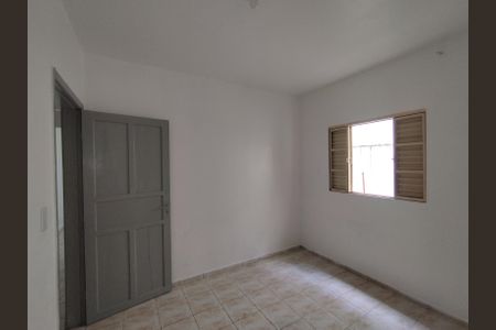 Casa para alugar com 100m², 2 quartos e 1 vaga Casa para alugar com 100m², 2 quartos e 1 vagaQuarto 2