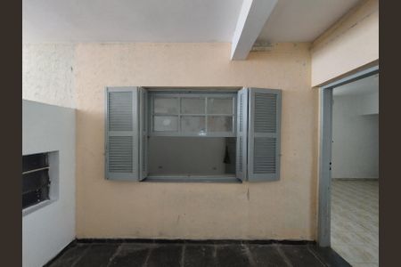Casa para alugar com 100m², 2 quartos e 1 vaga Casa para alugar com 100m², 2 quartos e 1 vagaQuintal