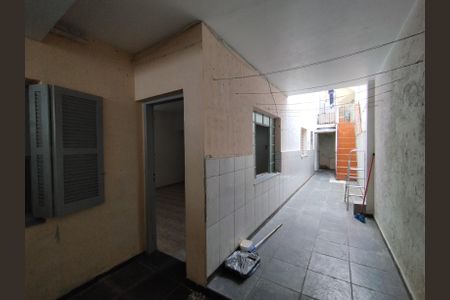 Casa para alugar com 100m², 2 quartos e 1 vaga Casa para alugar com 100m², 2 quartos e 1 vagaQuintal