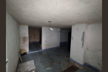 Casa para alugar com 100m², 2 quartos e 1 vaga Casa para alugar com 100m², 2 quartos e 1 vagaPorão