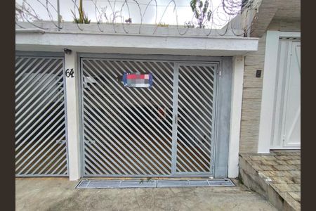 Casa para alugar com 100m², 2 quartos e 1 vaga Casa para alugar com 100m², 2 quartos e 1 vagaFachada