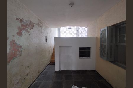 Casa para alugar com 100m², 2 quartos e 1 vaga Casa para alugar com 100m², 2 quartos e 1 vagaQuintal