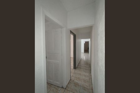 Casa para alugar com 100m², 2 quartos e 1 vaga Casa para alugar com 100m², 2 quartos e 1 vagaCorredor