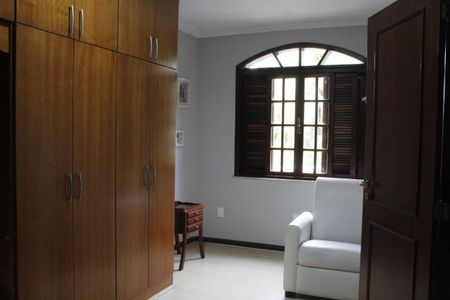 Casa de condomínio à venda com 800m², 5 quartos e 5 vagasQuarto 2