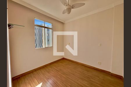 Apartamento à venda com 68m², 2 quartos e 1 vaga