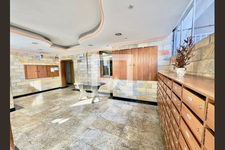 Apartamento à venda com 68m², 2 quartos e 1 vaga