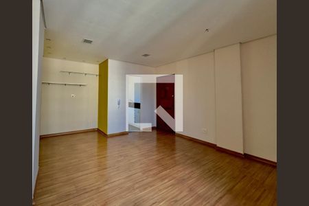 Apartamento à venda com 68m², 2 quartos e 1 vaga