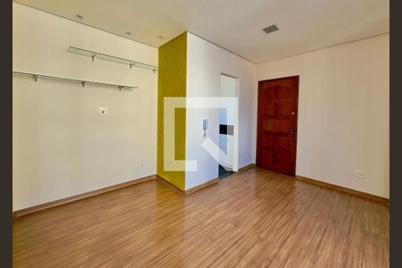 Apartamento à venda com 68m², 2 quartos e 1 vaga