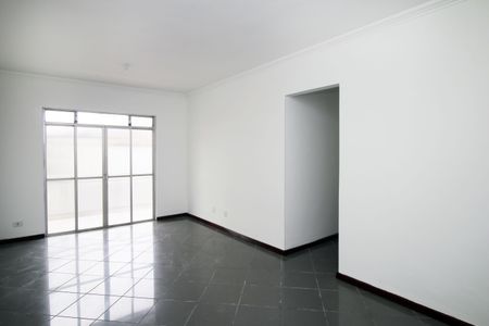 Sala de apartamento para alugar com 2 quartos, 105m² em Olaria, Rio de Janeiro