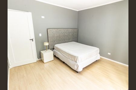 Casa à venda com 270m², 3 quartos e 1 vagaQuarto 1