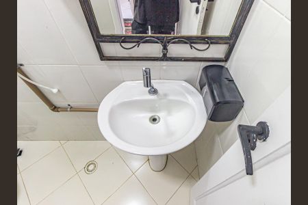 Casa à venda com 270m², 3 quartos e 1 vagaBanheiro de Serviço