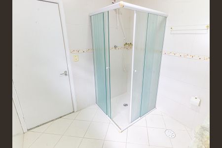 Casa à venda com 270m², 3 quartos e 1 vagaBanheiro da Suíte