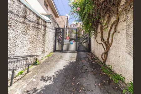 Casa à venda com 270m², 3 quartos e 1 vagaFachada