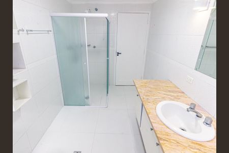 Casa à venda com 270m², 3 quartos e 1 vagaBanheiro Social