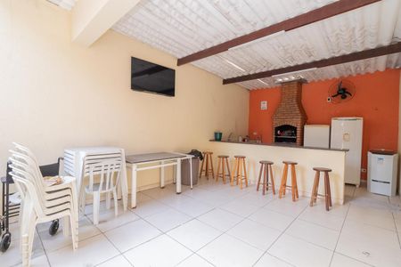 Apartamento à venda com 56m², 2 quartos e 1 vaga Apartamento à venda com 56m², 2 quartos e 1 vagaÁrea comum - Churrasqueira
