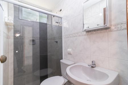 Apartamento à venda com 56m², 2 quartos e 1 vaga Apartamento à venda com 56m², 2 quartos e 1 vagaBanheiro social