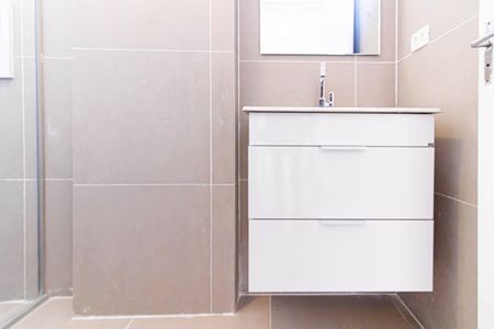 Apartamento para alugar com 58m², 2 quartos e 1 vaga Apartamento para alugar com 58m², 2 quartos e 1 vagaBanheiro