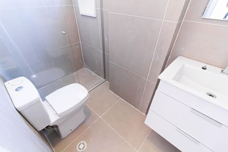 Apartamento para alugar com 58m², 2 quartos e 1 vaga Apartamento para alugar com 58m², 2 quartos e 1 vagaBanheiro