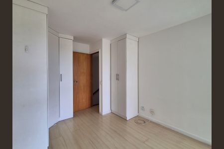 Apartamento à venda com 94m², 2 quartos e 1 vagaQuarto