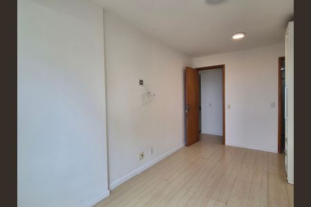 Apartamento à venda com 94m², 2 quartos e 1 vagaSuíte