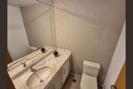 Apartamento à venda com 94m², 2 quartos e 1 vagaLavabo