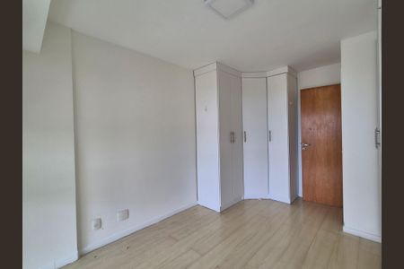 Apartamento à venda com 94m², 2 quartos e 1 vagaQuarto