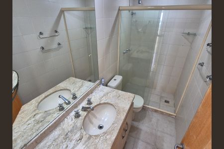 Apartamento à venda com 94m², 2 quartos e 1 vagaBanheiro suite