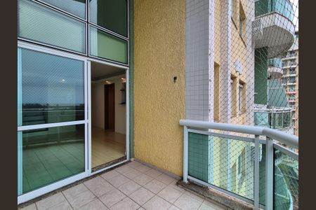 Apartamento à venda com 94m², 2 quartos e 1 vagaVaranda